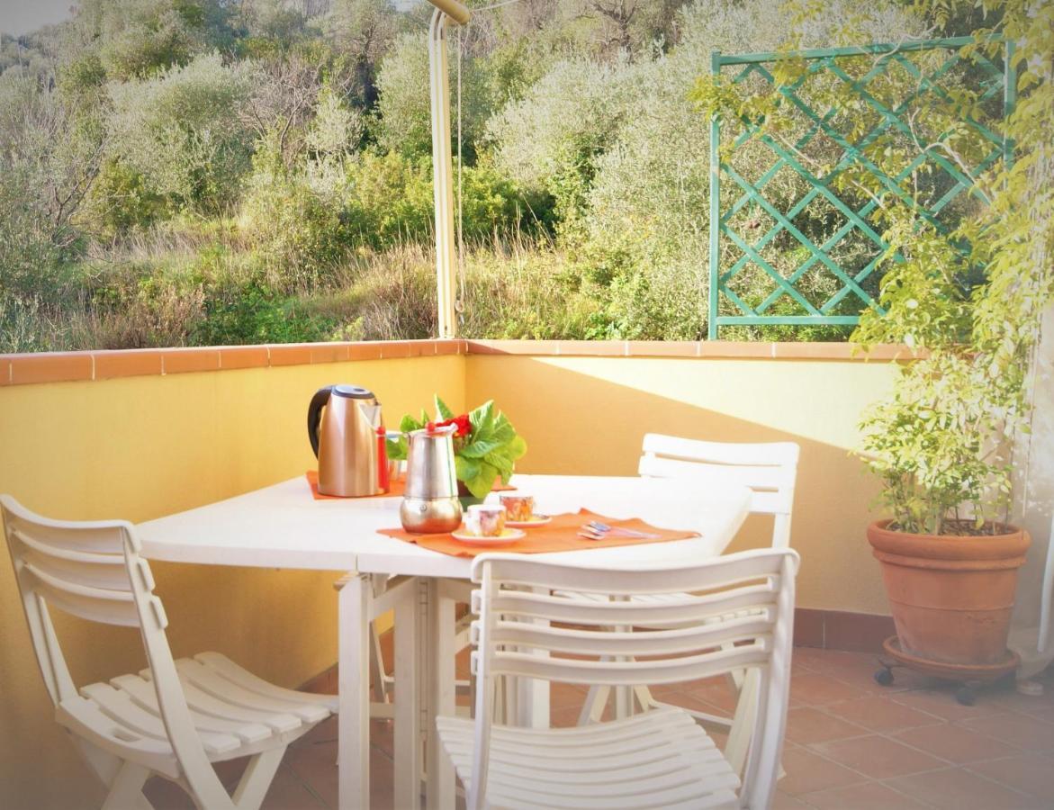Casa Airenti Villa Imperia Exterior photo